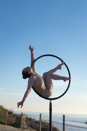 Gallery photo 4 of Sutra Winter
