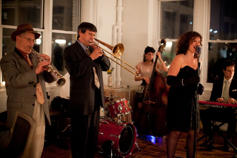 Gallery photo 14 of Svetlana & The Delancey Five
