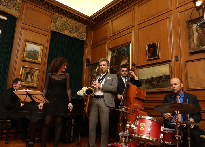 Gallery photo 10 of Svetlana & The Delancey Five