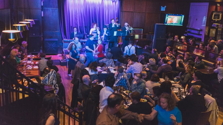 Gallery photo 19 of Svetlana & The Delancey Five