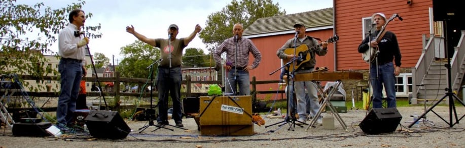 Gallery photo 4 of Swampgrass Jug-Band