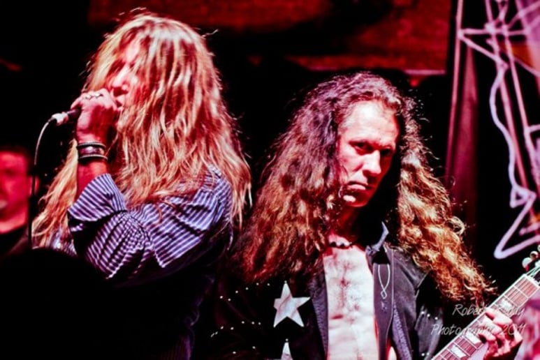 Gallery photo 3 of Swan Song - A Tribute to Led Zeppelin