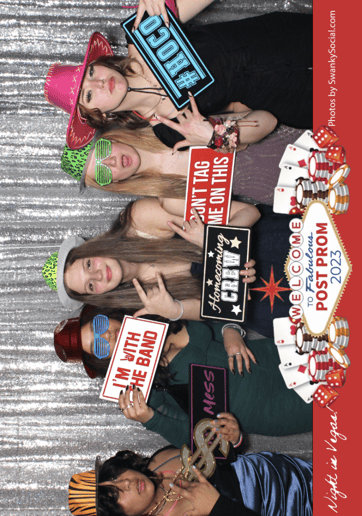 Gallery photo 8 of Swanky Social Photobooth