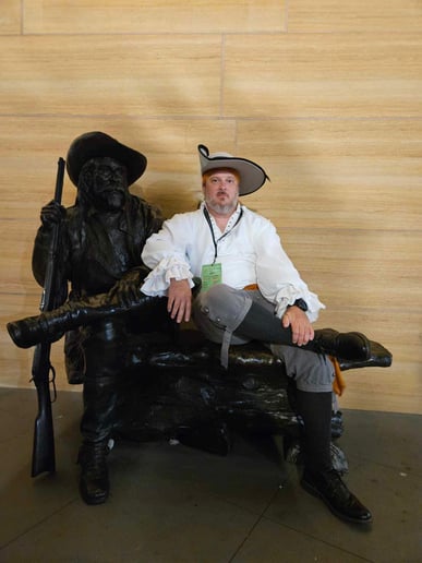 Gallery photo 3 of Swashbuckling Sivad