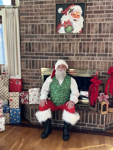 Gallery photo 8 of Sweet Bearded Santa Dave