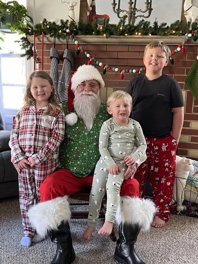 Gallery photo 10 of Sweet Bearded Santa Dave