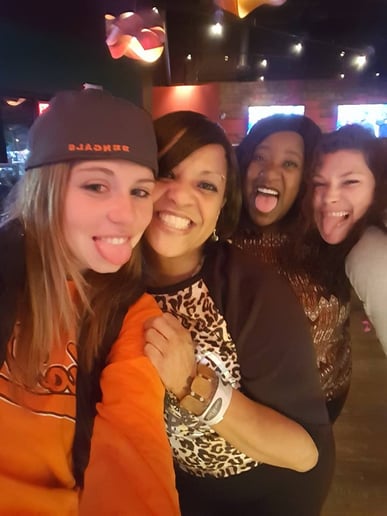 Gallery photo 3 of "Sweet Karaoke Productions"