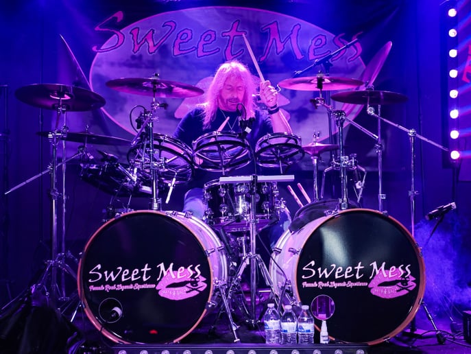 Gallery photo 5 of Sweet Mess