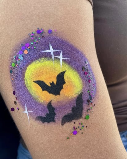 Gallery photo 7 of Sweet Pea Face Art and Glitter Bar