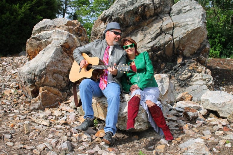 Gallery photo 12 of SweetLife Music