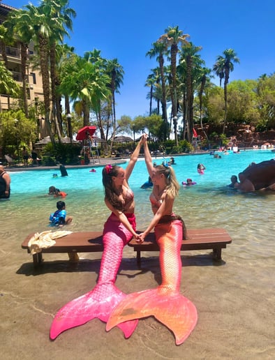Gallery photo 15 of Swimming Mermaid