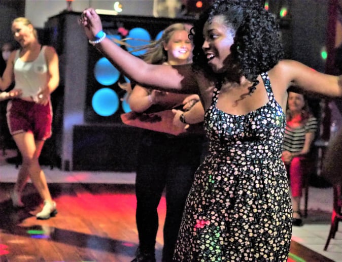 Gallery photo 1 of Swing Dance Memphis