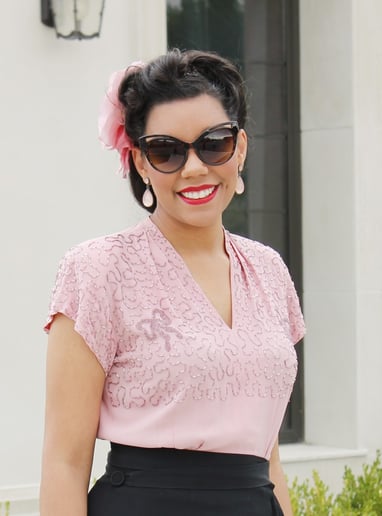 Gallery photo 2 of Swingin' with Ellie Shaw