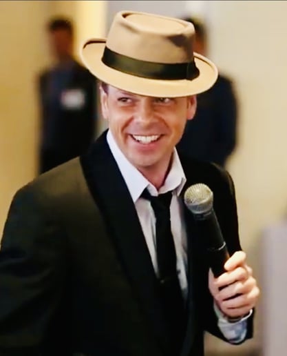 Gallery photo 2 of Swinging as Sinatra