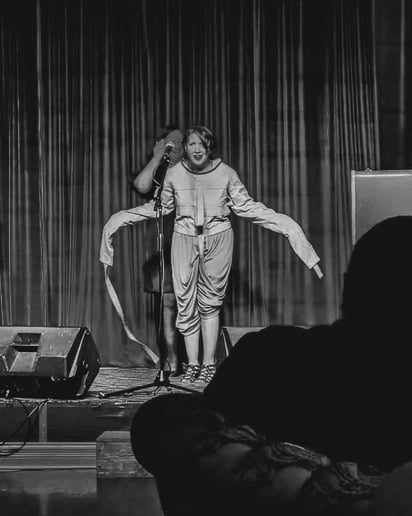 Gallery photo 2 of Sword Swallower
