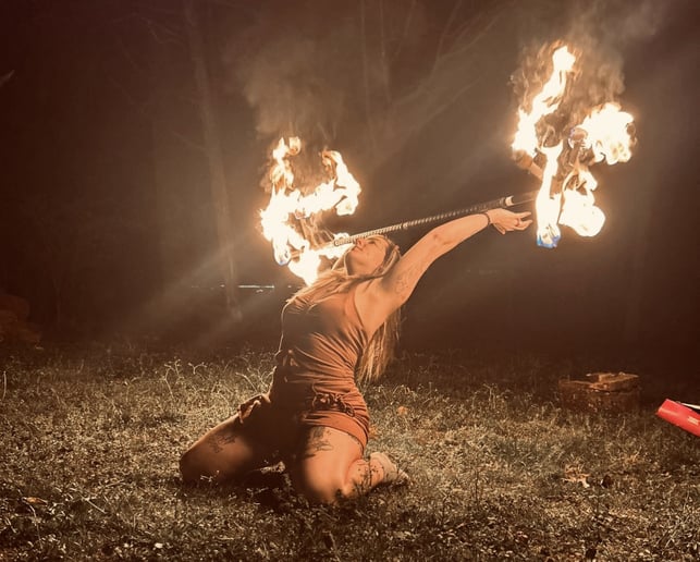 Gallery photo 2 of Pyro Goddess Performer