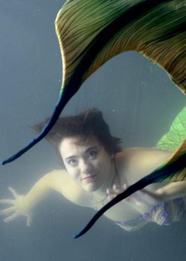 Gallery photo 2 of Syren Skye