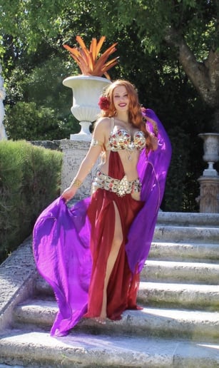 Gallery photo 2 of Syrena Belly Dance
