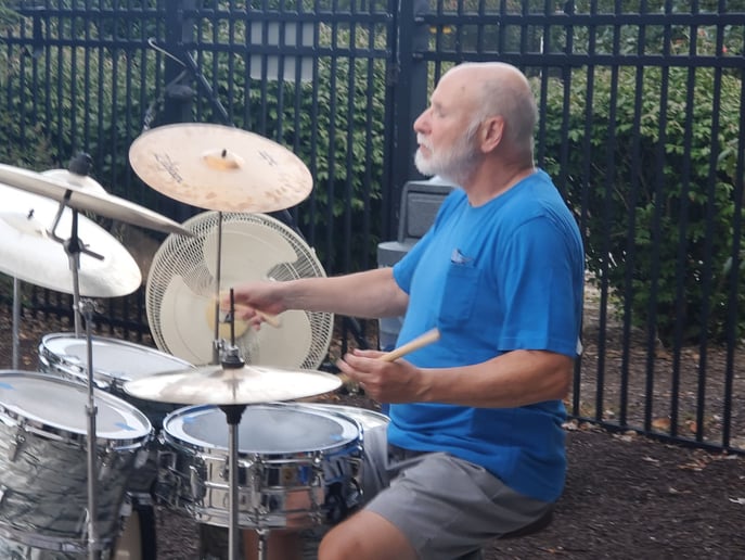 Gallery photo 12 of Tailwinds Band