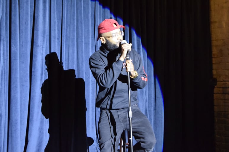 Gallery photo 2 of Taj Washington Comedian