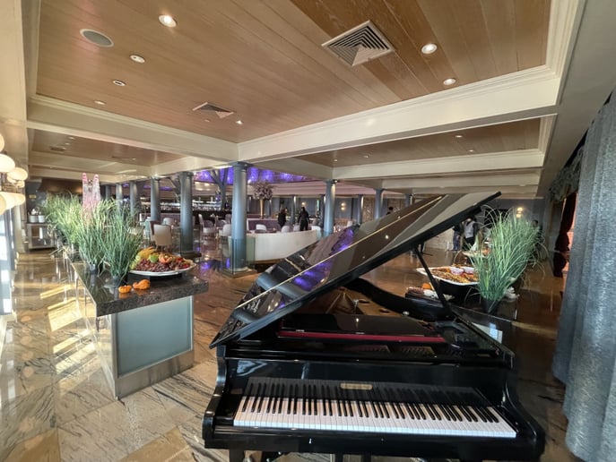 Gallery photo 3 of Piano by TK