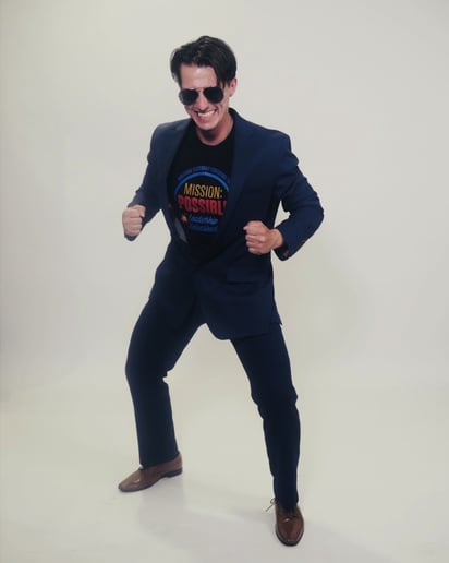 Gallery photo 13 of Alexander Cardoza as Tom Cruise