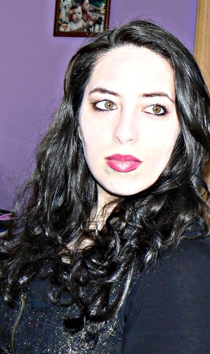 Gallery photo 1 of Talia