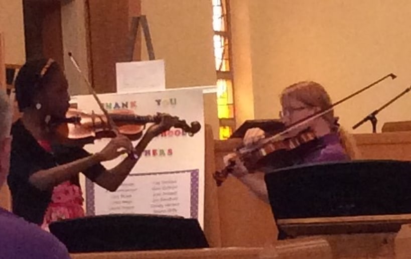 Gallery photo 1 of Moira Levant, Violinist and Fiddler