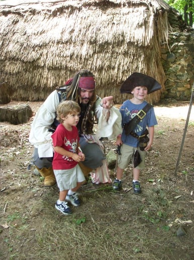 Gallery photo 6 of TallCaptainJack