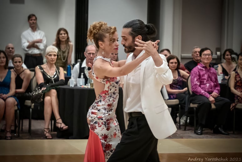 Gallery photo 9 of Tandiego Tango and Dance