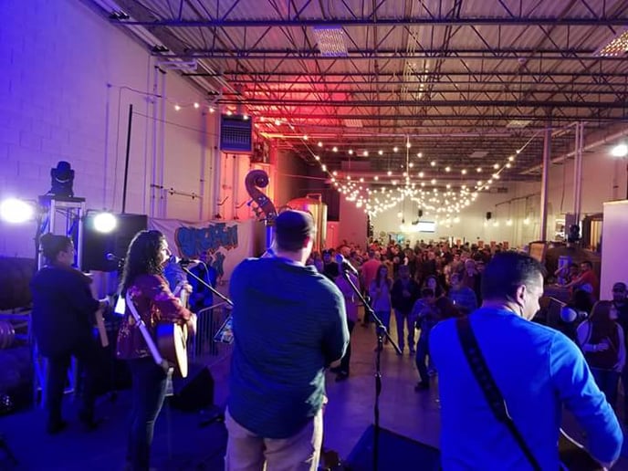 Gallery photo 1 of Tank and the Beez