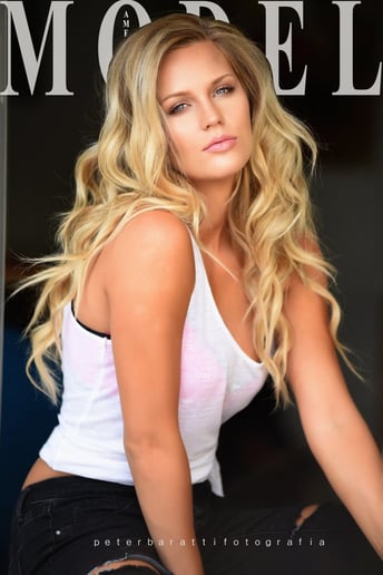 Gallery photo 3 of Tanya Tello Makeup