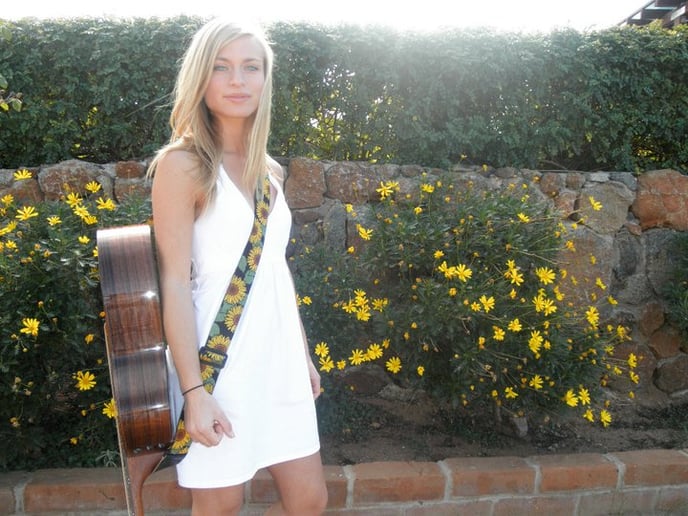 Gallery photo 4 of Tara Tinsley