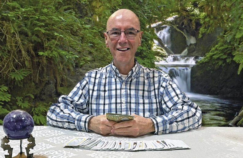 Gallery photo 1 of Psychic Tarot By Bill