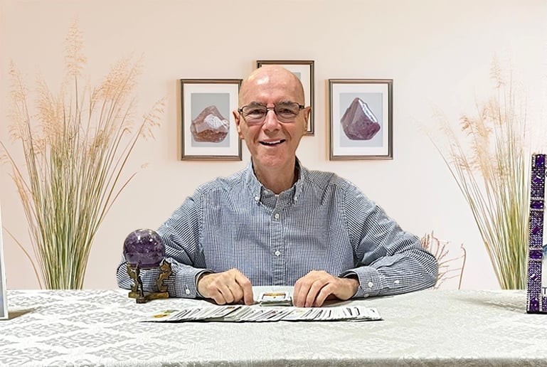 Gallery photo 4 of Psychic Tarot By Bill