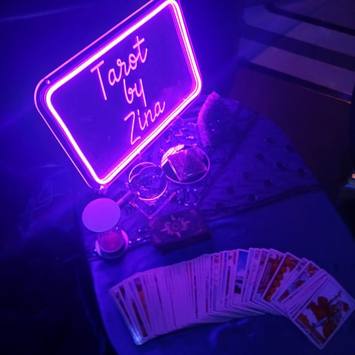 Gallery photo 1 of Tarot by Zina