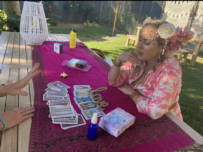 Gallery photo 26 of Prosperi Tea and Tarot