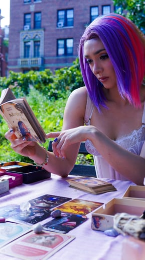 Gallery photo 1 of Tarot Card Reader, Kayla