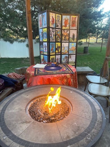 Gallery photo 13 of Tarot Oracle Queen