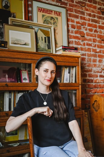 Gallery photo 1 of Ryn Rose - Tarot Reader and Astrologer