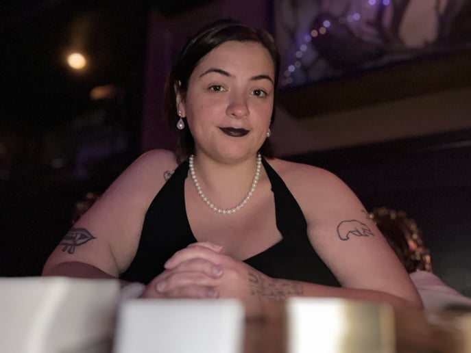Gallery photo 1 of Tarot With Calypso