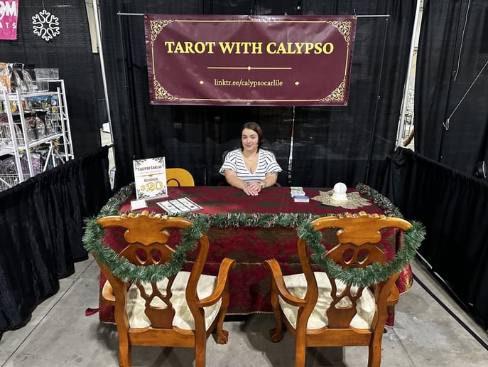 Gallery photo 6 of Tarot With Calypso