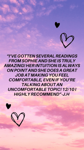 Gallery photo 2 of Tarot with Sophia