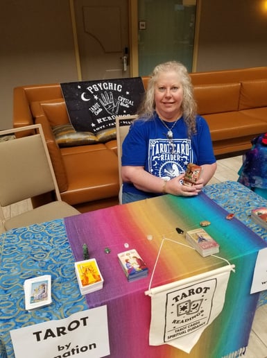 Gallery photo 1 of Tarotherapy with Geo