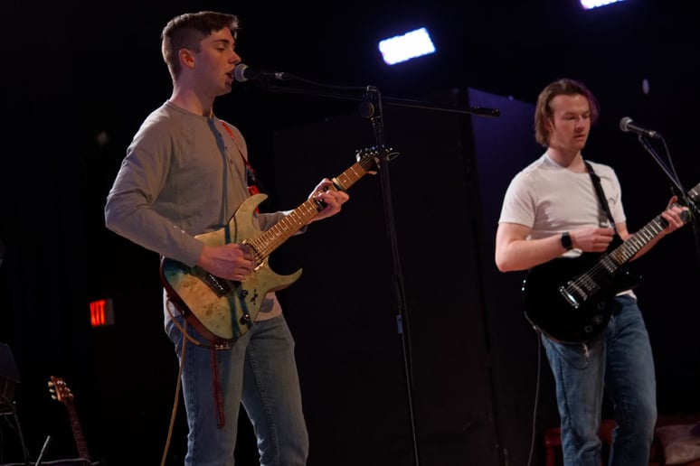 Gallery photo 1 of Tate Gifford Music