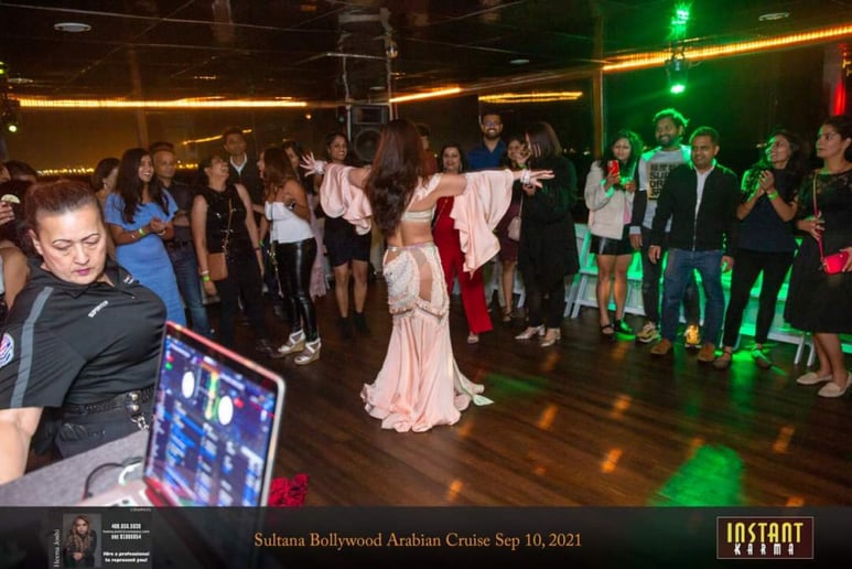 Gallery photo 3 of Tatiana Belly Dancer