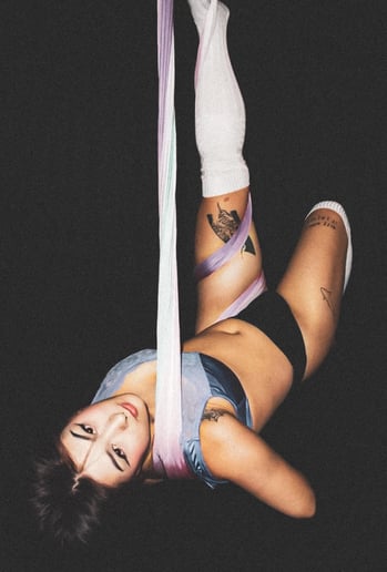 Gallery photo 1 of Tay Slings