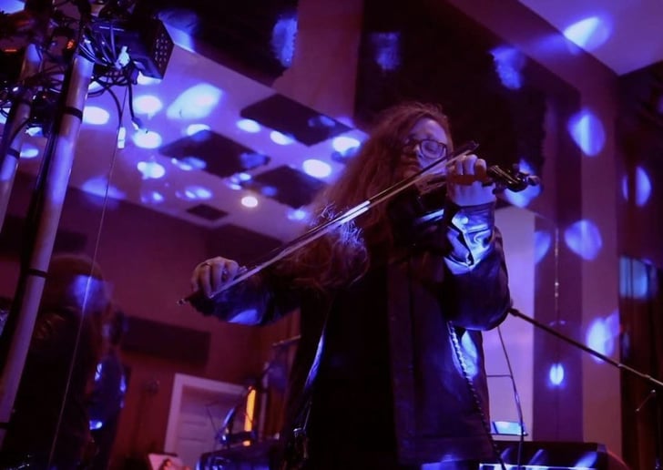 Gallery photo 4 of Taylor Cooksey - Violist