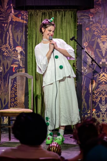 Gallery photo 1 of Taylor Talks