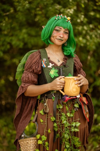 Gallery photo 2 of Teak the Faery